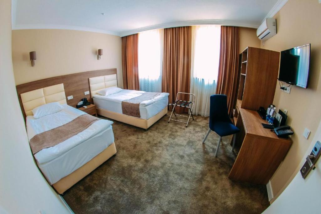 Osh Grand Hotel Chavo Exteriér fotografie